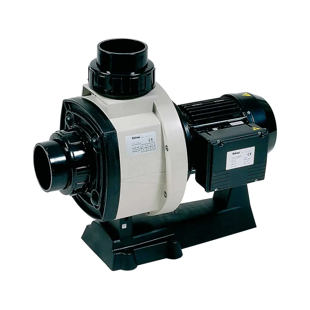 Pompes pour nage contre-courant